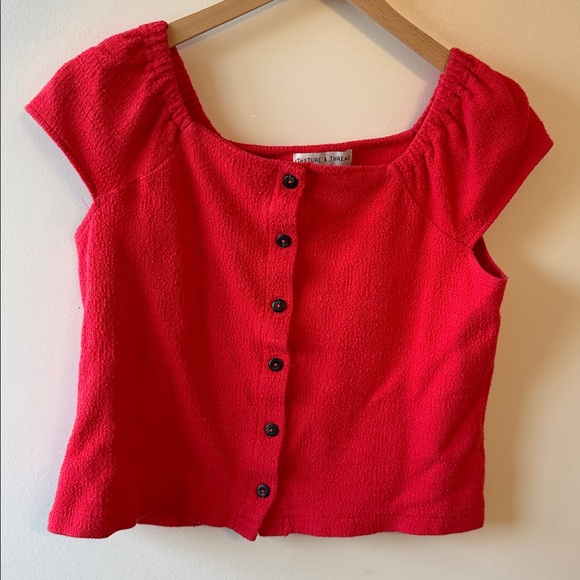 Texture & Thread Button-Front Top - Picture 3 of 3